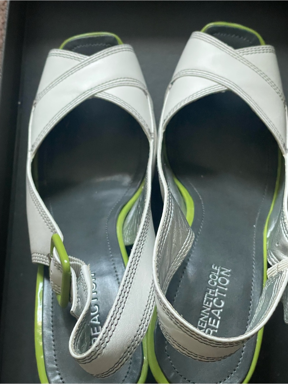 Kenneth Cole Reaction White Sandals with Lime Trim